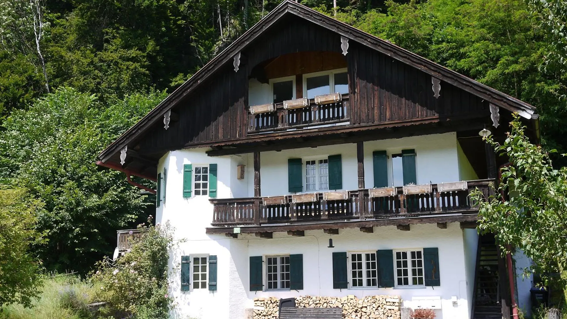 Ideale Familienunterkunft In Absoluter Idylle Im Landschaftsschutzgebiet contacts